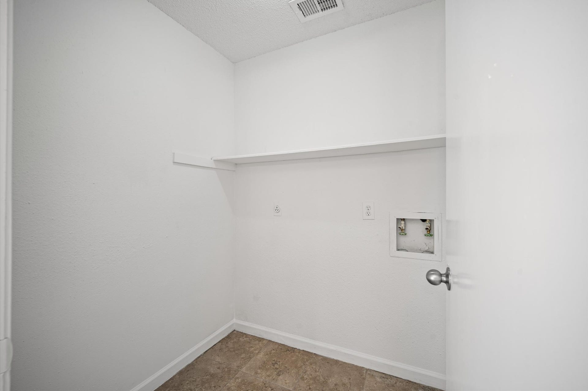 10011 & 10013 Spring Place Drive, Houston, TX 77070
