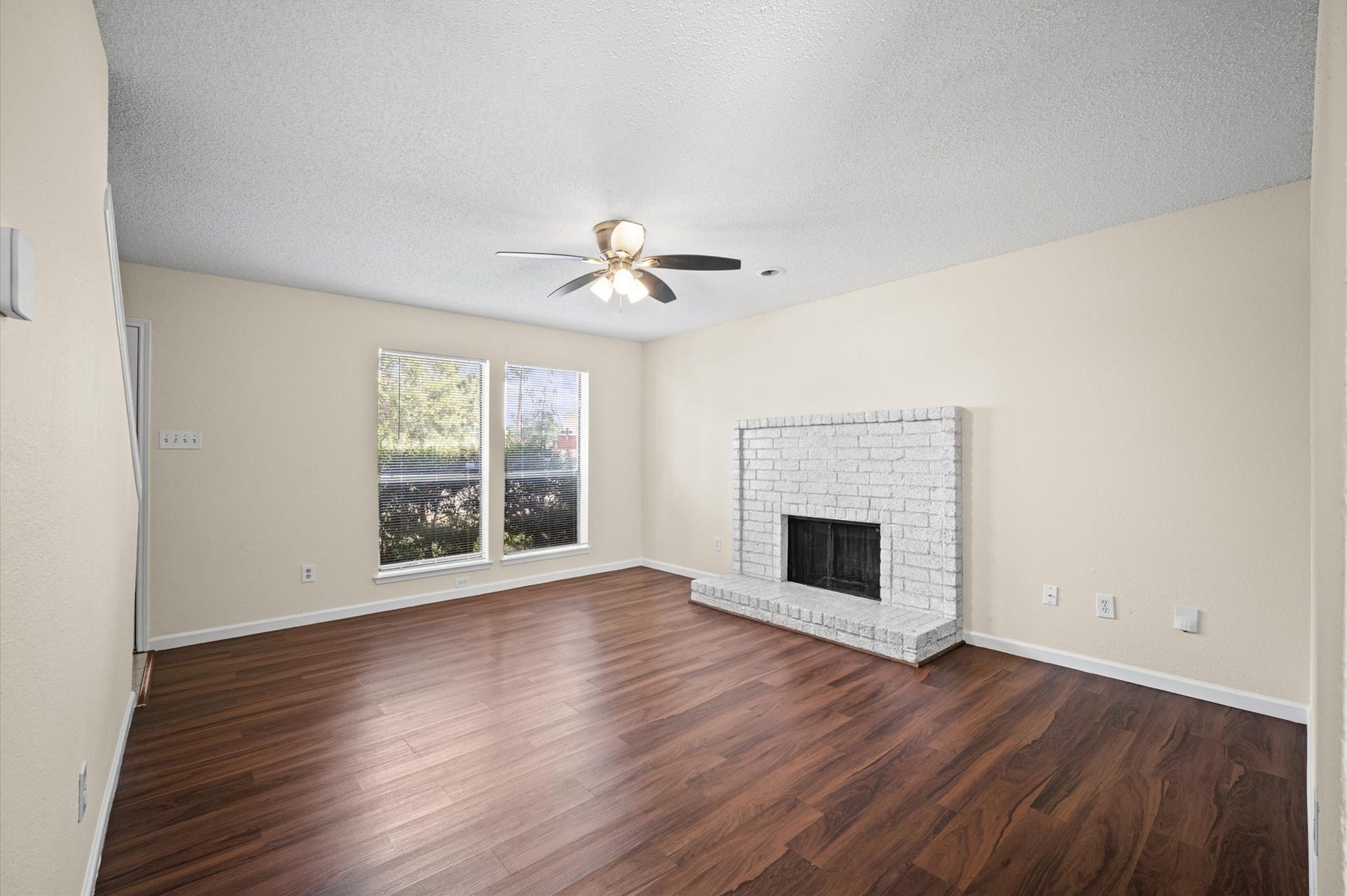 10011 & 10013 Spring Place Drive, Houston, TX 77070
