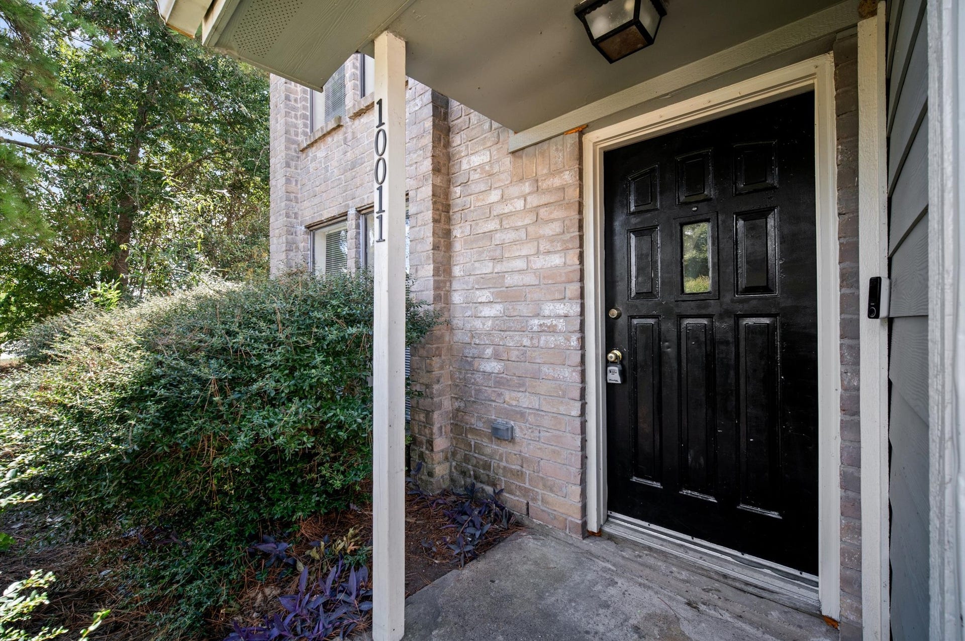 10011 & 10013 Spring Place Drive, Houston, TX 77070
