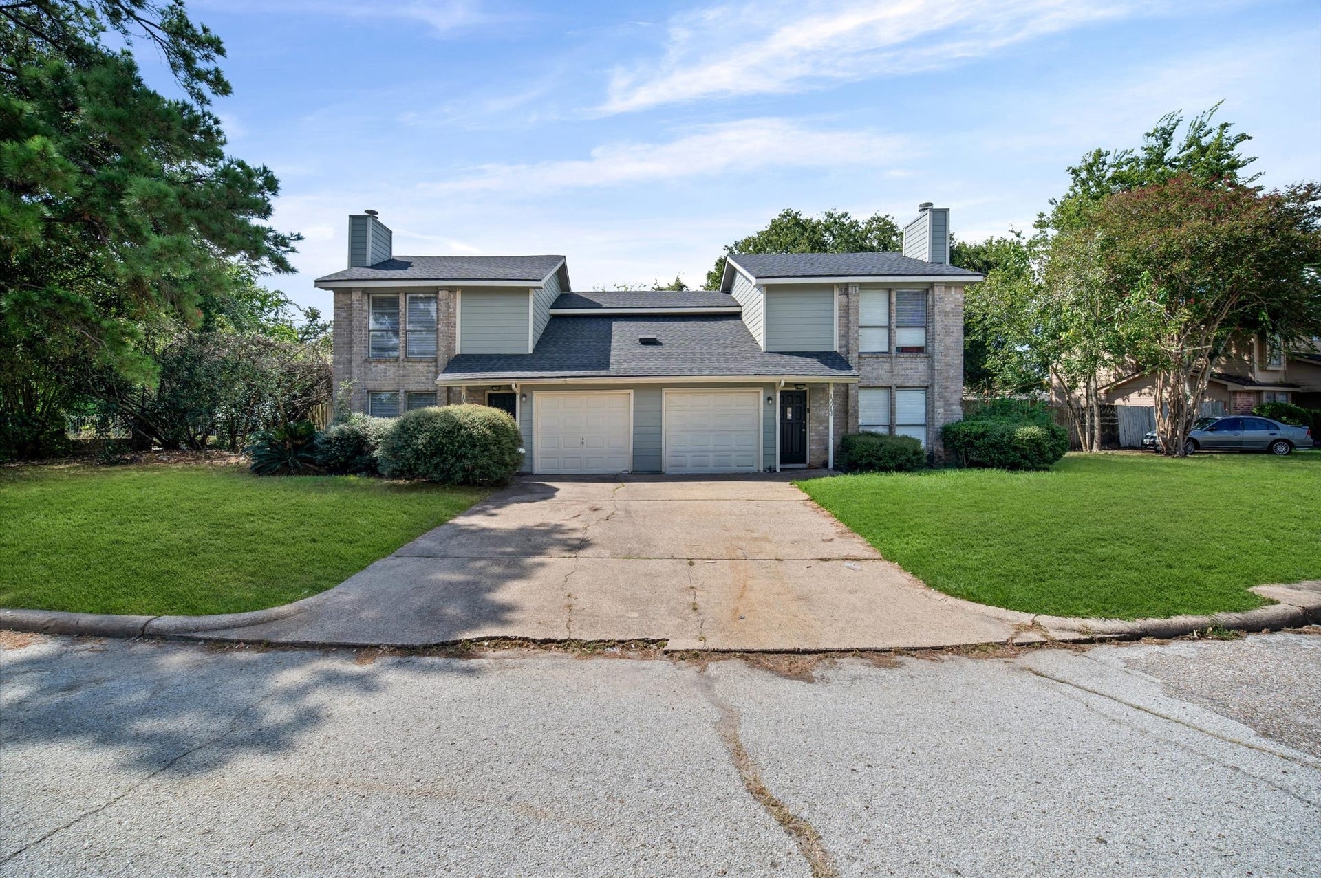 10011 & 10013 Spring Place Drive, Houston, TX 77070