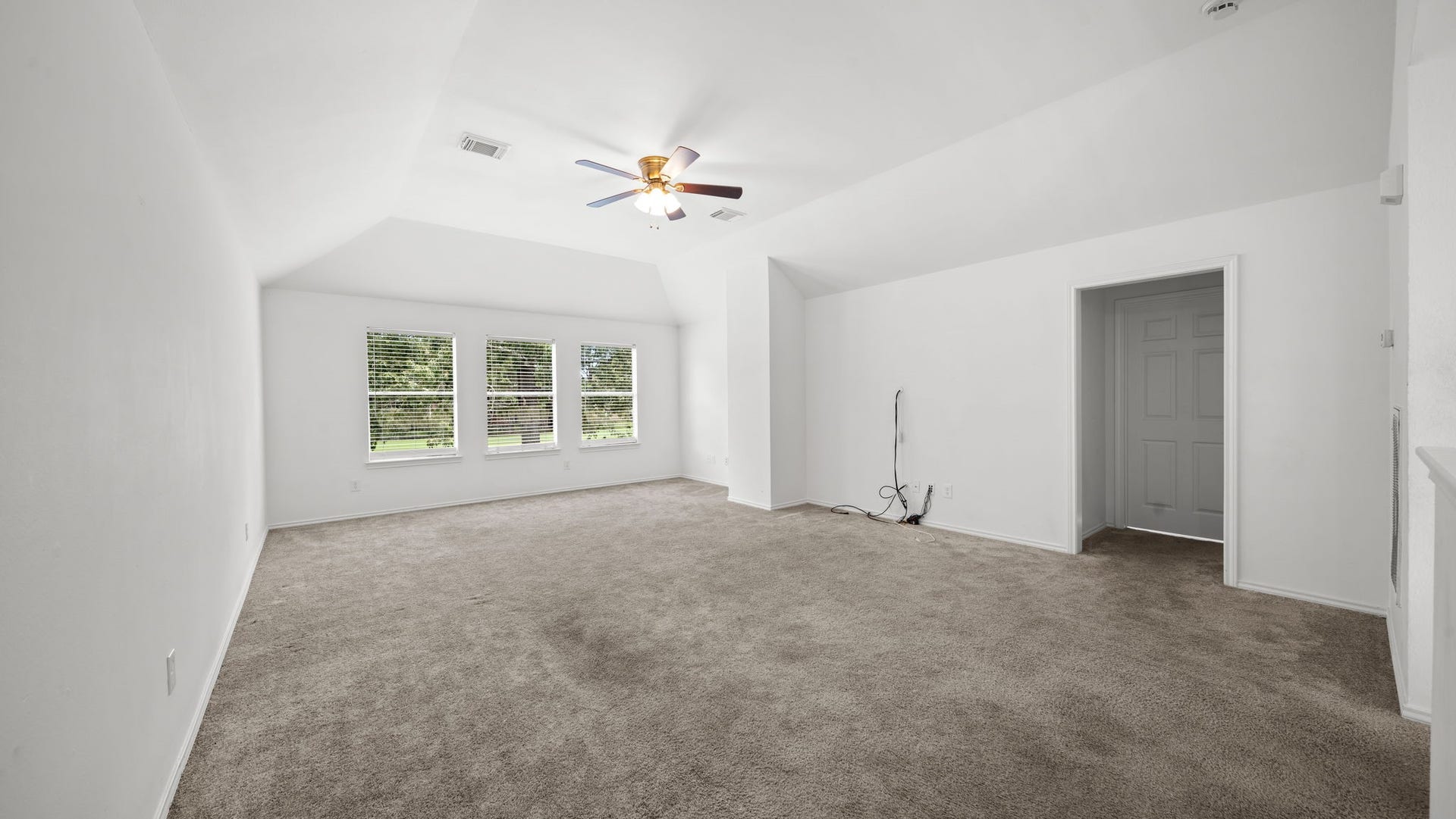 8107 Trophy Place Drive, Humble, TX 77346 8107 Trophy Place Drive, Humble, TX 77346