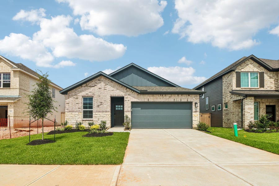 Property photo for 31023 De La Guerra Street, Huffman, TX