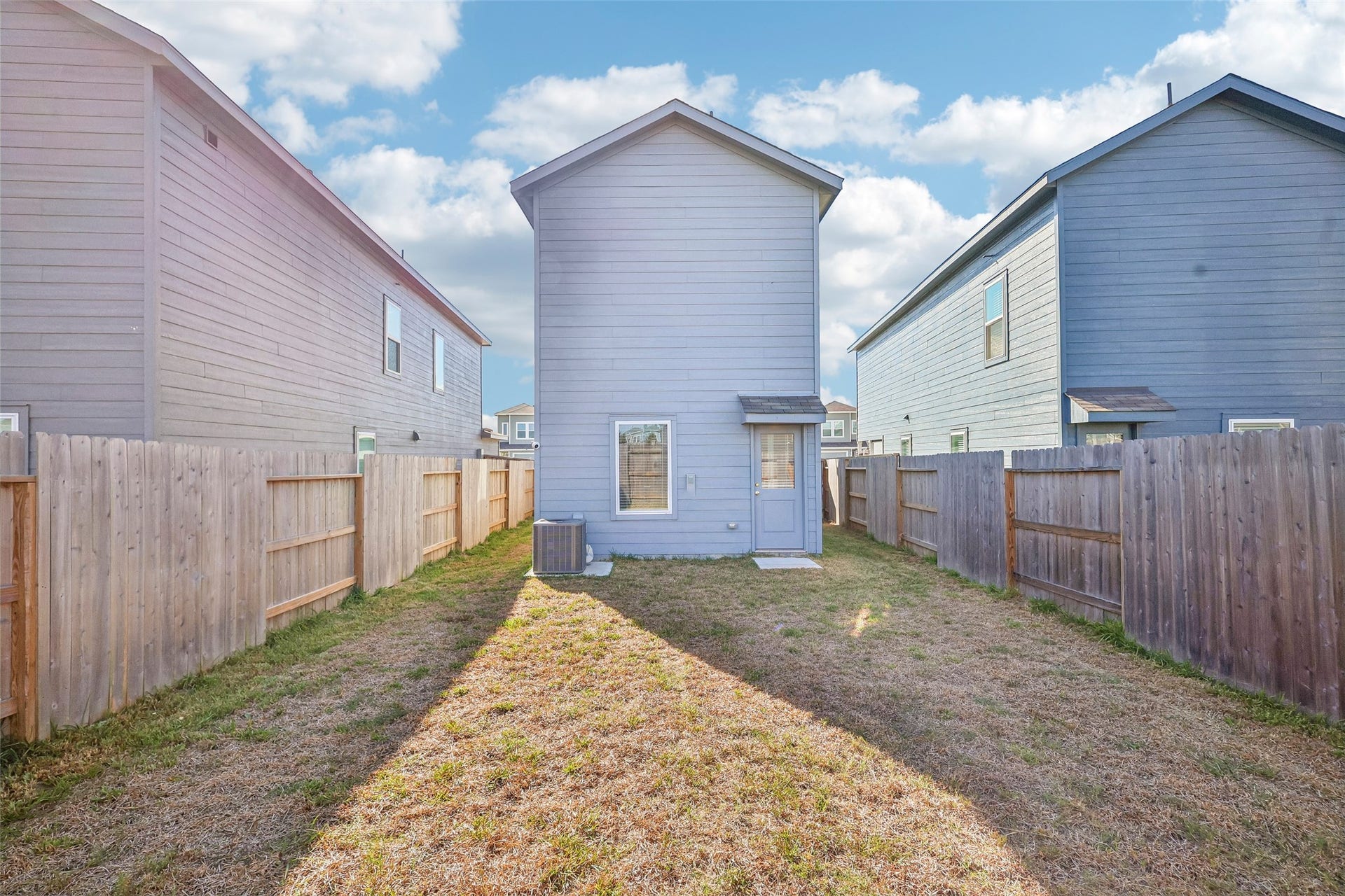18271 Via Aurelia Drive, New Caney, TX 77357 18271 Via Aurelia Drive, New Caney, TX 77357