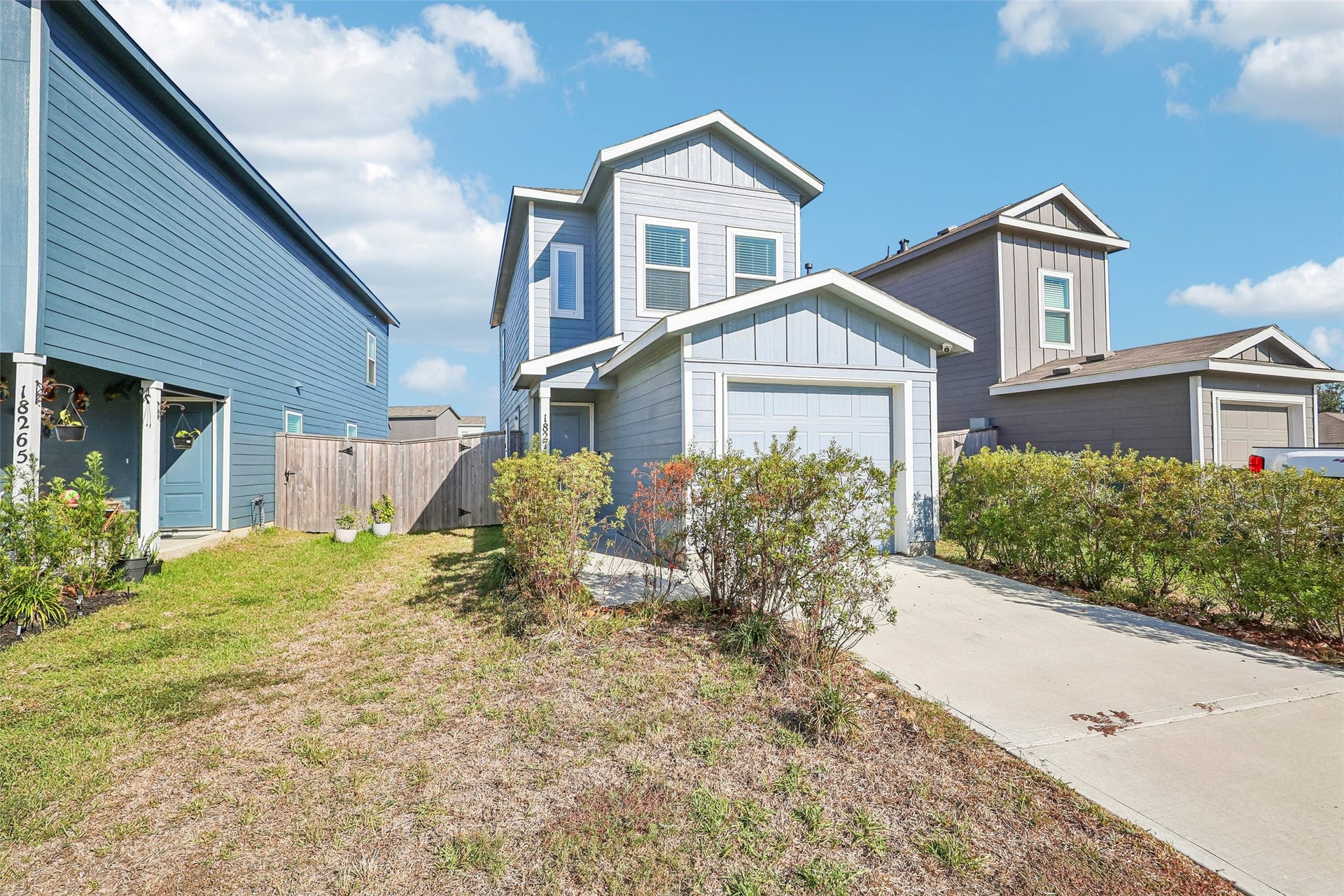 18271 Via Aurelia Drive, New Caney, TX 77357 18271 Via Aurelia Drive, New Caney, TX 77357