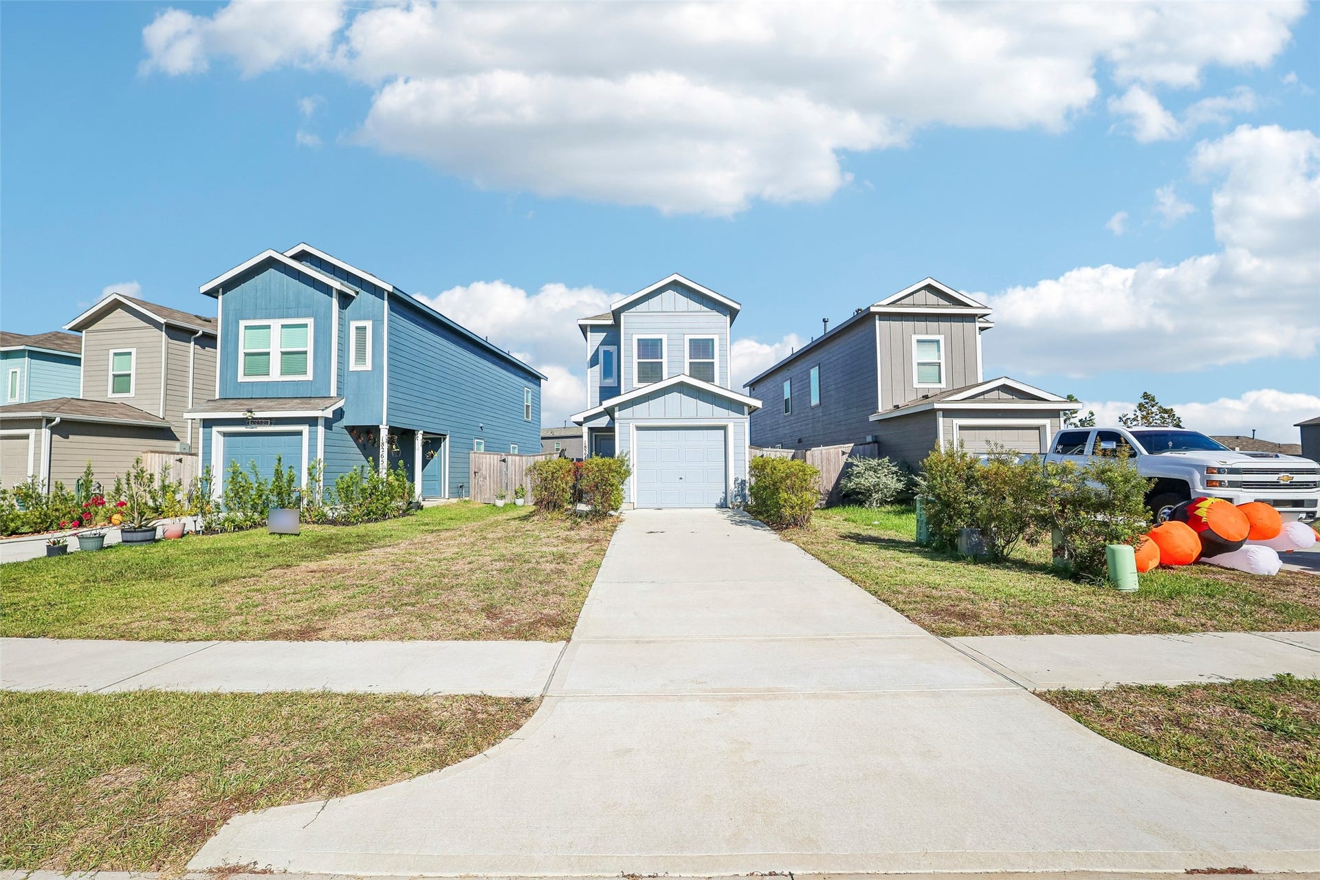 18271 Via Aurelia Drive, New Caney, TX 77357 18271 Via Aurelia Drive, New Caney, TX 77357