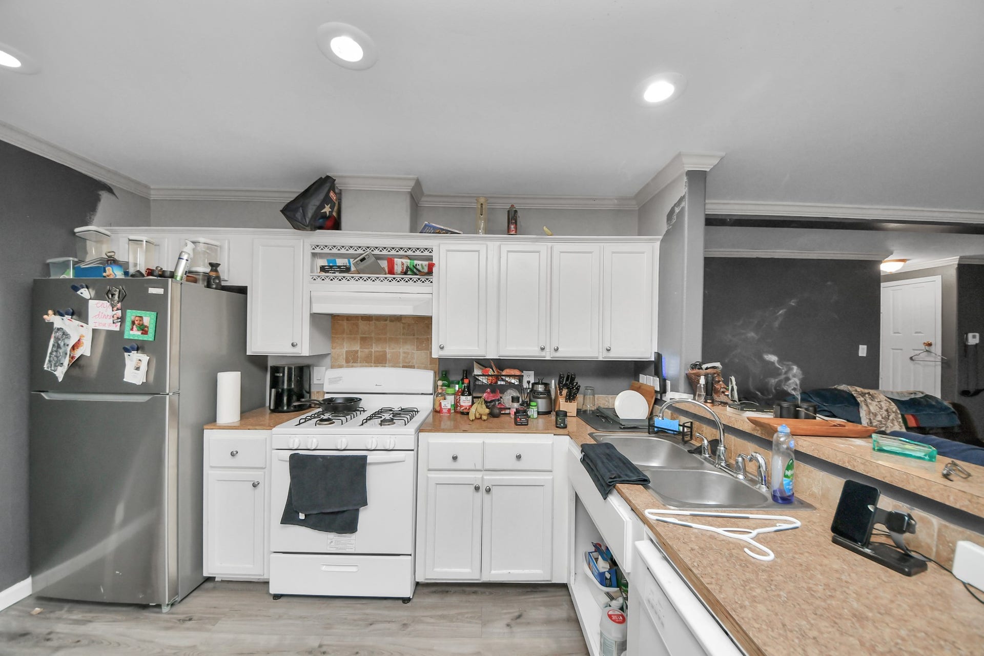 1074 South Lane, #A-B, Houston, TX 77088 1074 South Lane, #A-B, Houston, TX 77088
