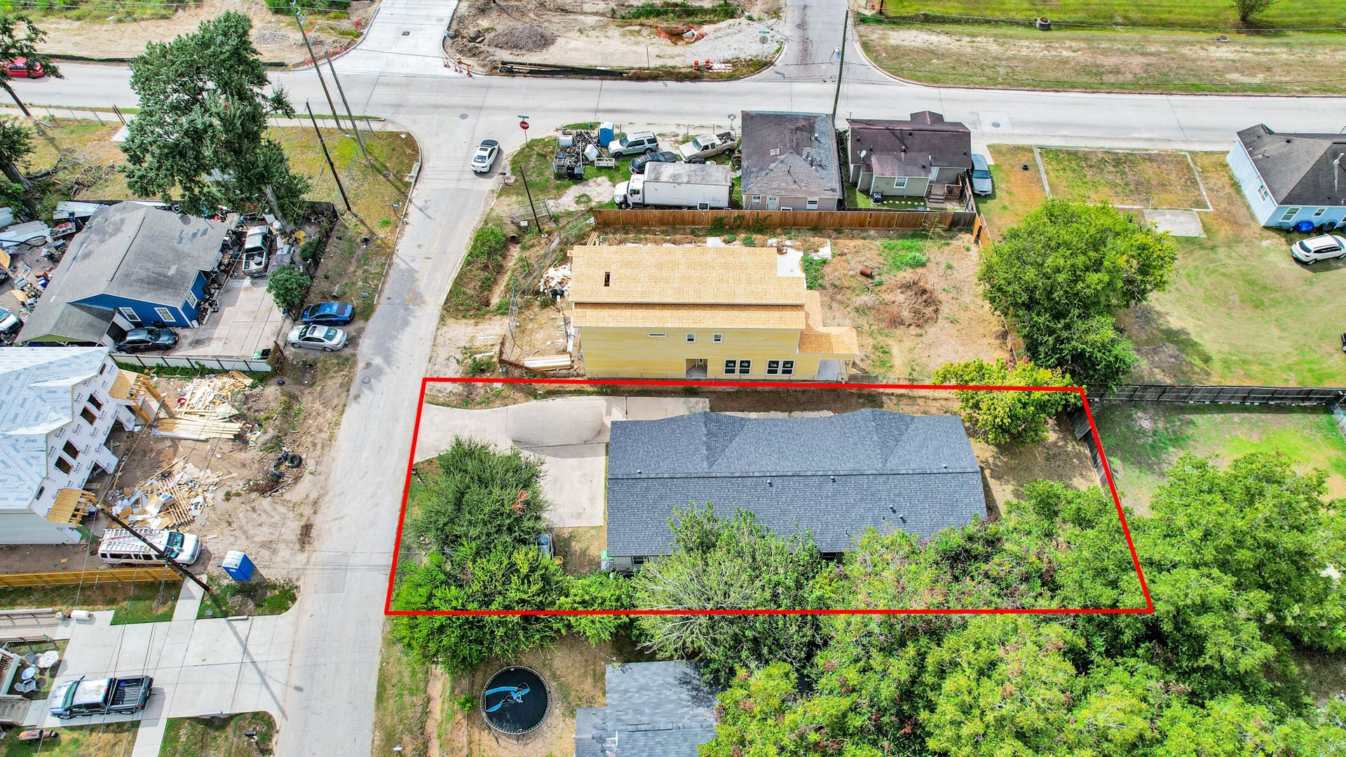 1074 South Lane, #A-B, Houston, TX 77088 1074 South Lane, #A-B, Houston, TX 77088