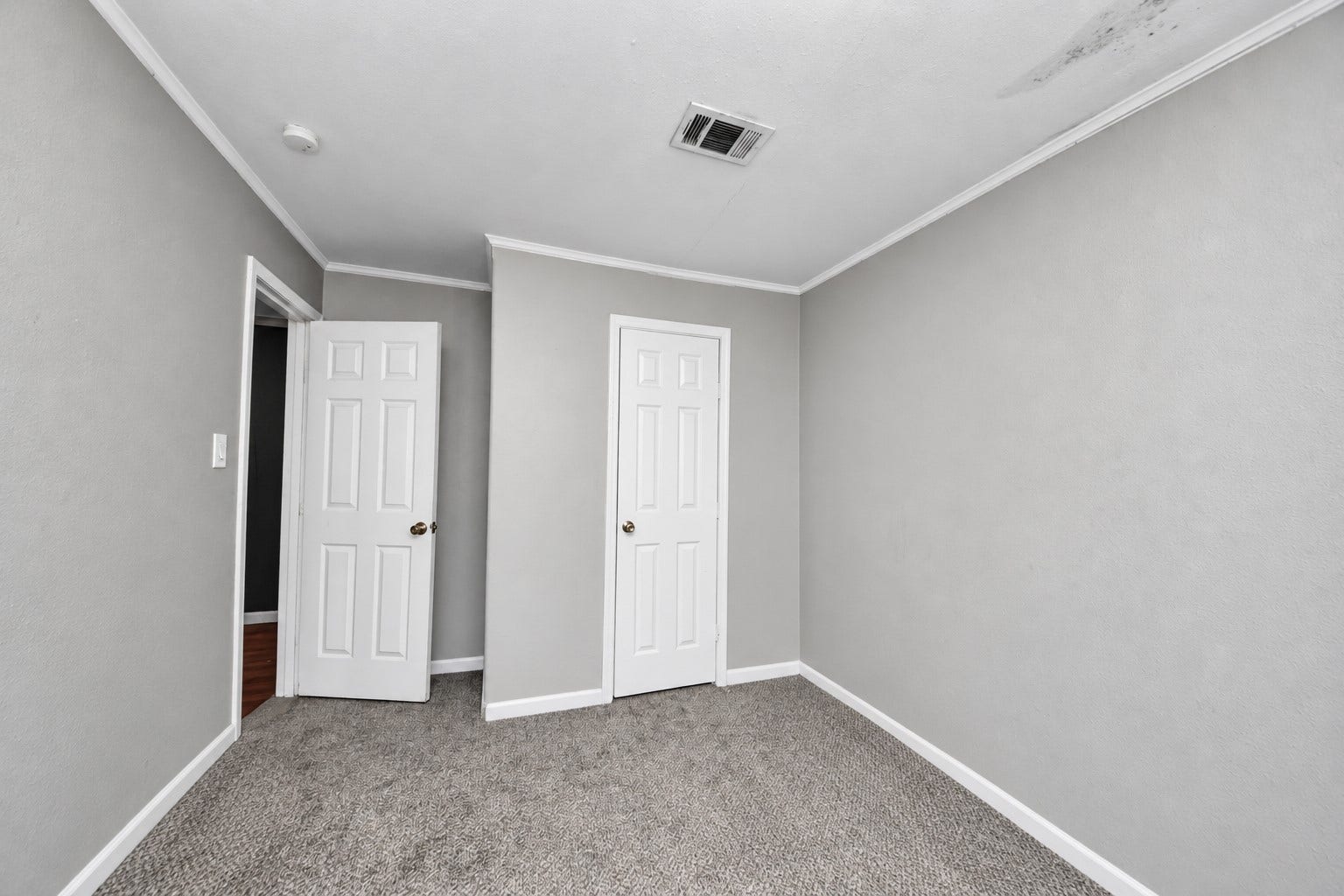 1074 South Lane, #A-B, Houston, TX 77088 1074 South Lane, #A-B, Houston, TX 77088