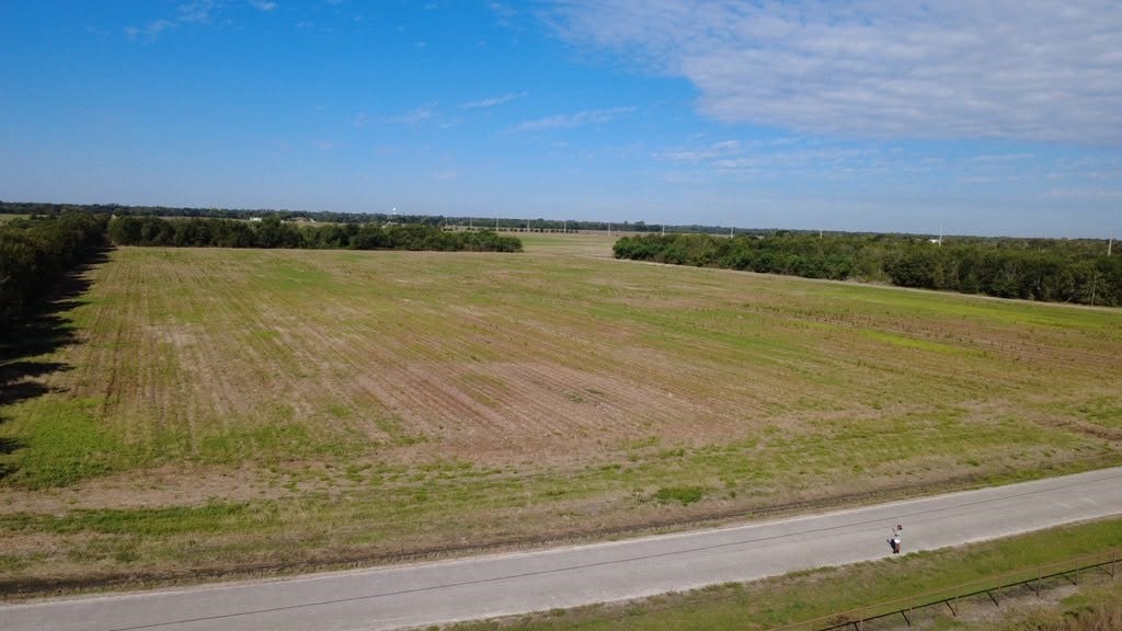 5635 Van Steinberg Road, East Bernard, TX 77435 5635 Van Steinberg Road, East Bernard, TX 77435
