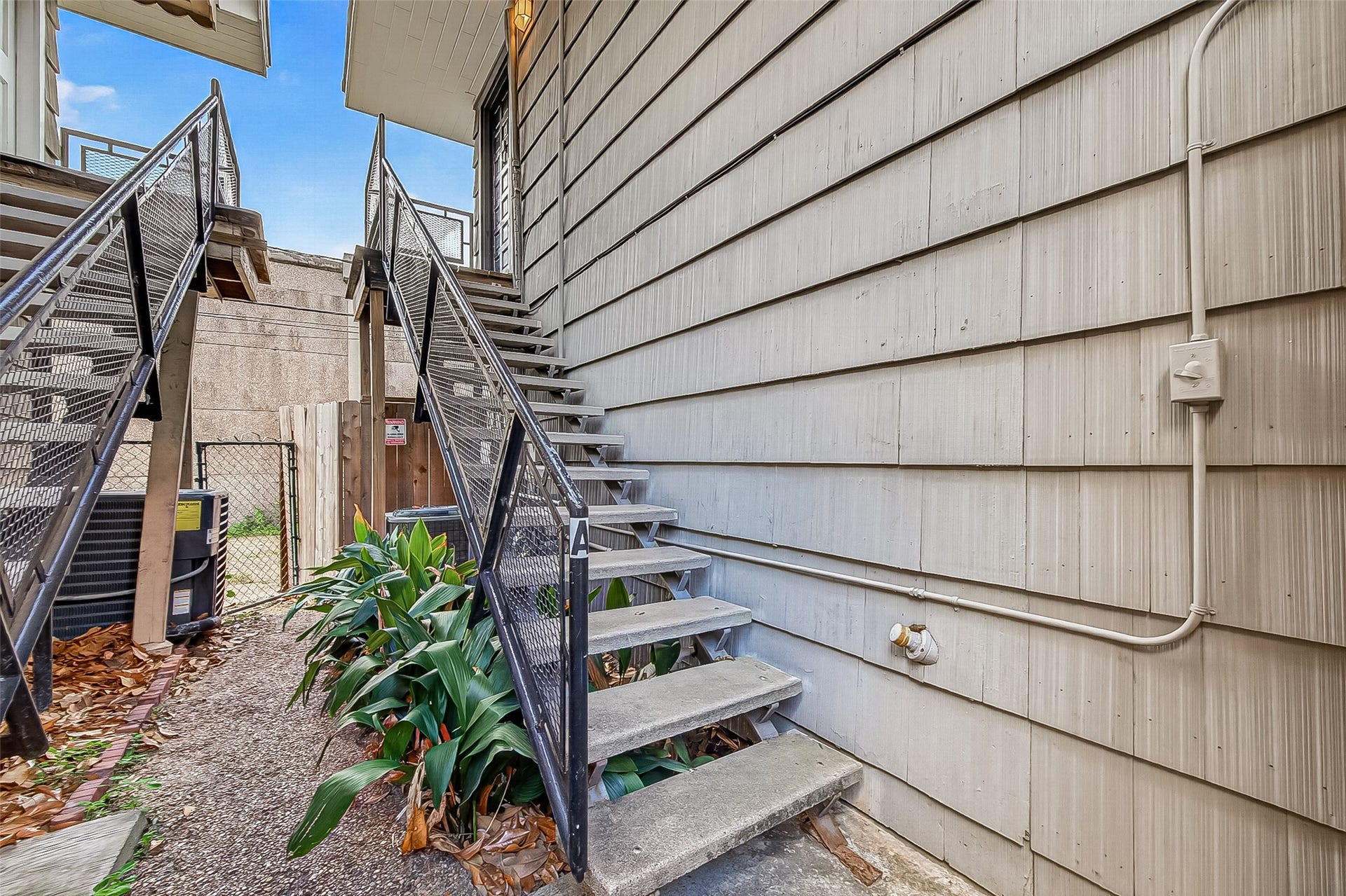 4727 Merwin Street, #A, Houston, TX 77027 4727 Merwin Street, #A, Houston, TX 77027