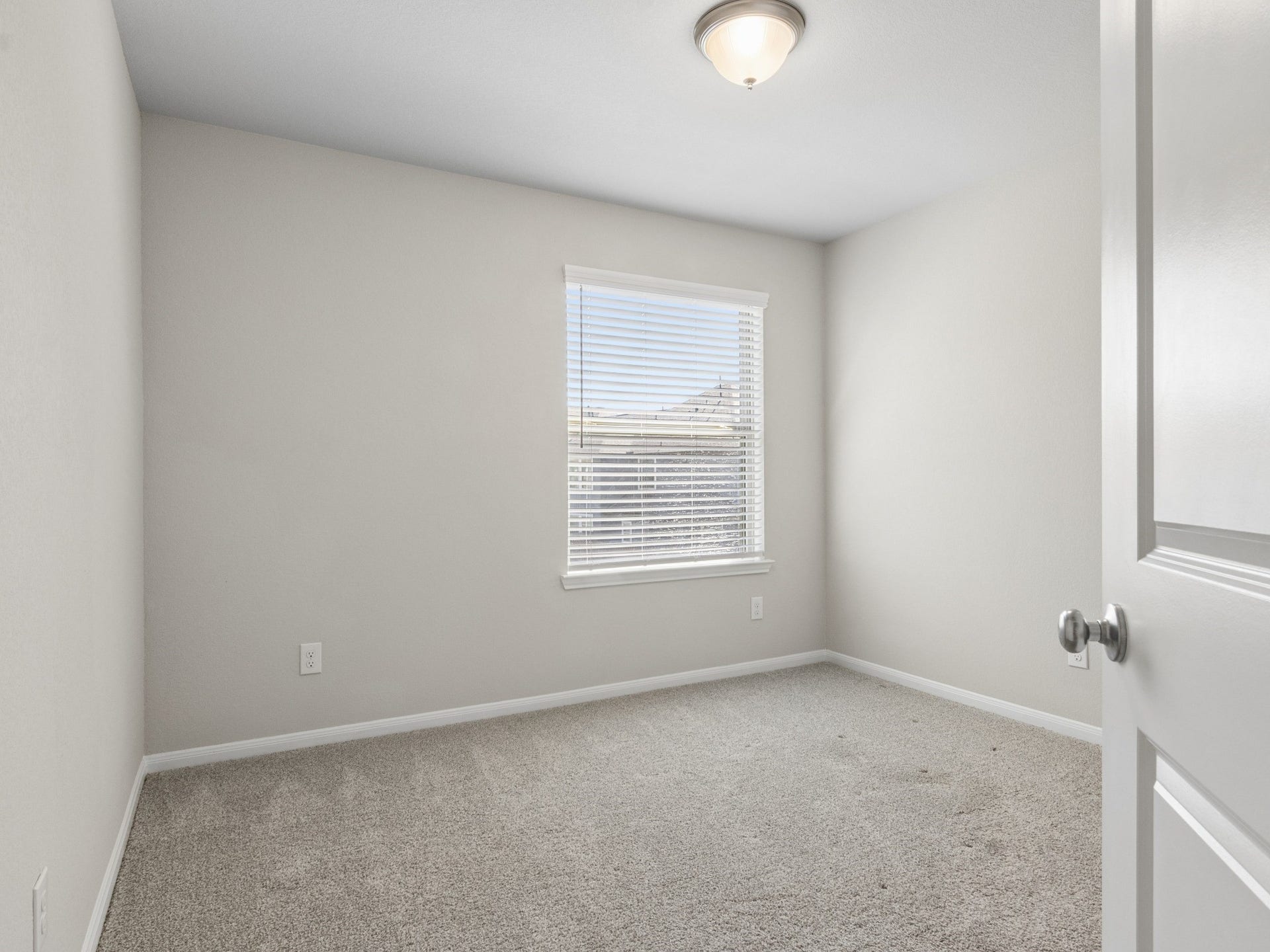 5516 Clarendon Hills Court, Pasadena, TX 77505