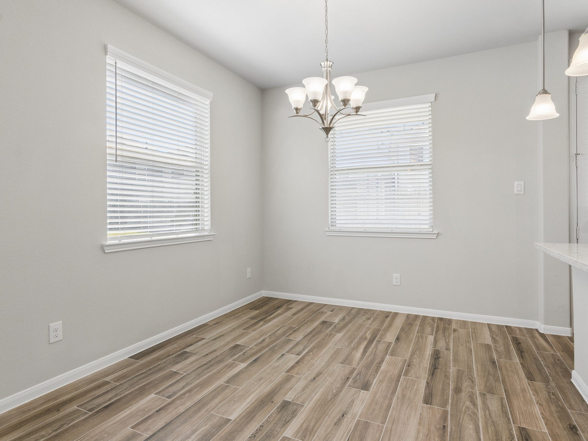 5516 Clarendon Hills Court, Pasadena, TX 77505