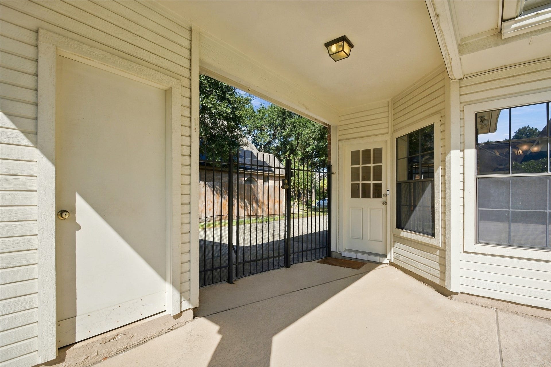 17111 Post Oak Hollow, Spring, TX 77379 17111 Post Oak Hollow, Spring, TX 77379