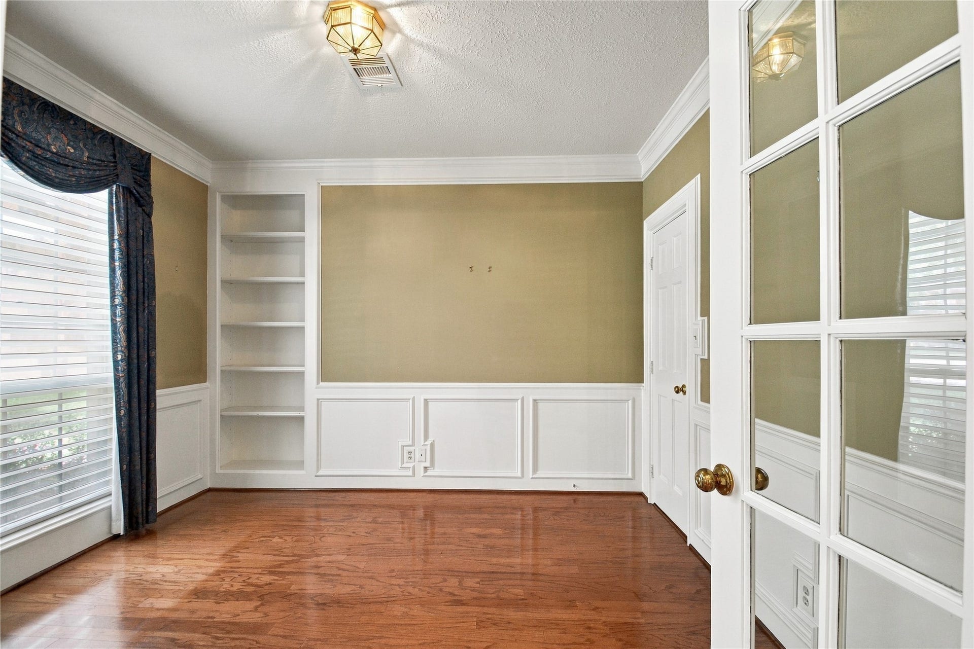 17111 Post Oak Hollow, Spring, TX 77379 17111 Post Oak Hollow, Spring, TX 77379