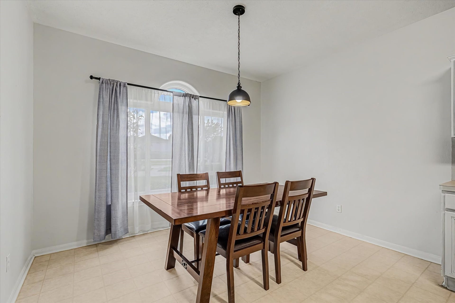 Ample room for a large family dining table