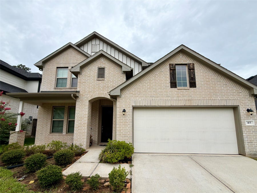 Property photo for 415 Northern Pike Drive, Willis, TX