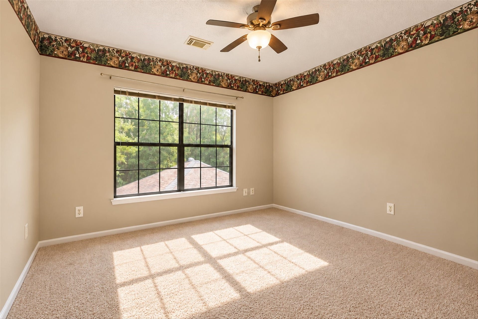 42 Thorn Berry Place, The Woodlands, TX 77381 42 Thorn Berry Place, The Woodlands, TX 77381