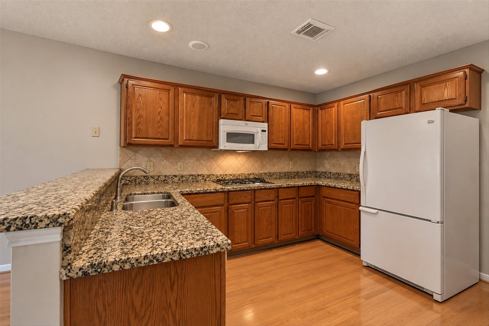 42 Thorn Berry Place, The Woodlands, TX 77381 42 Thorn Berry Place, The Woodlands, TX 77381