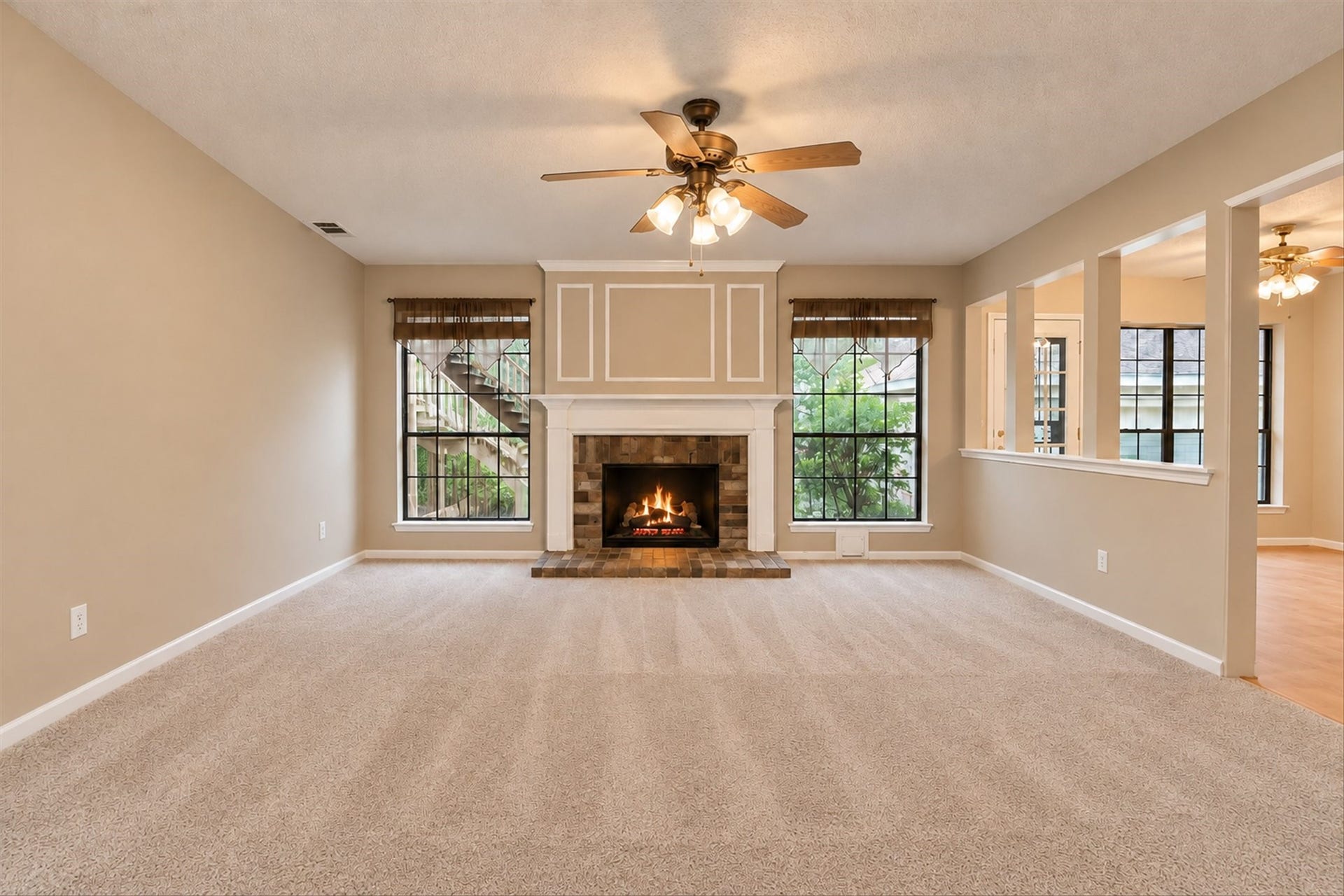 42 Thorn Berry Place, The Woodlands, TX 77381 42 Thorn Berry Place, The Woodlands, TX 77381