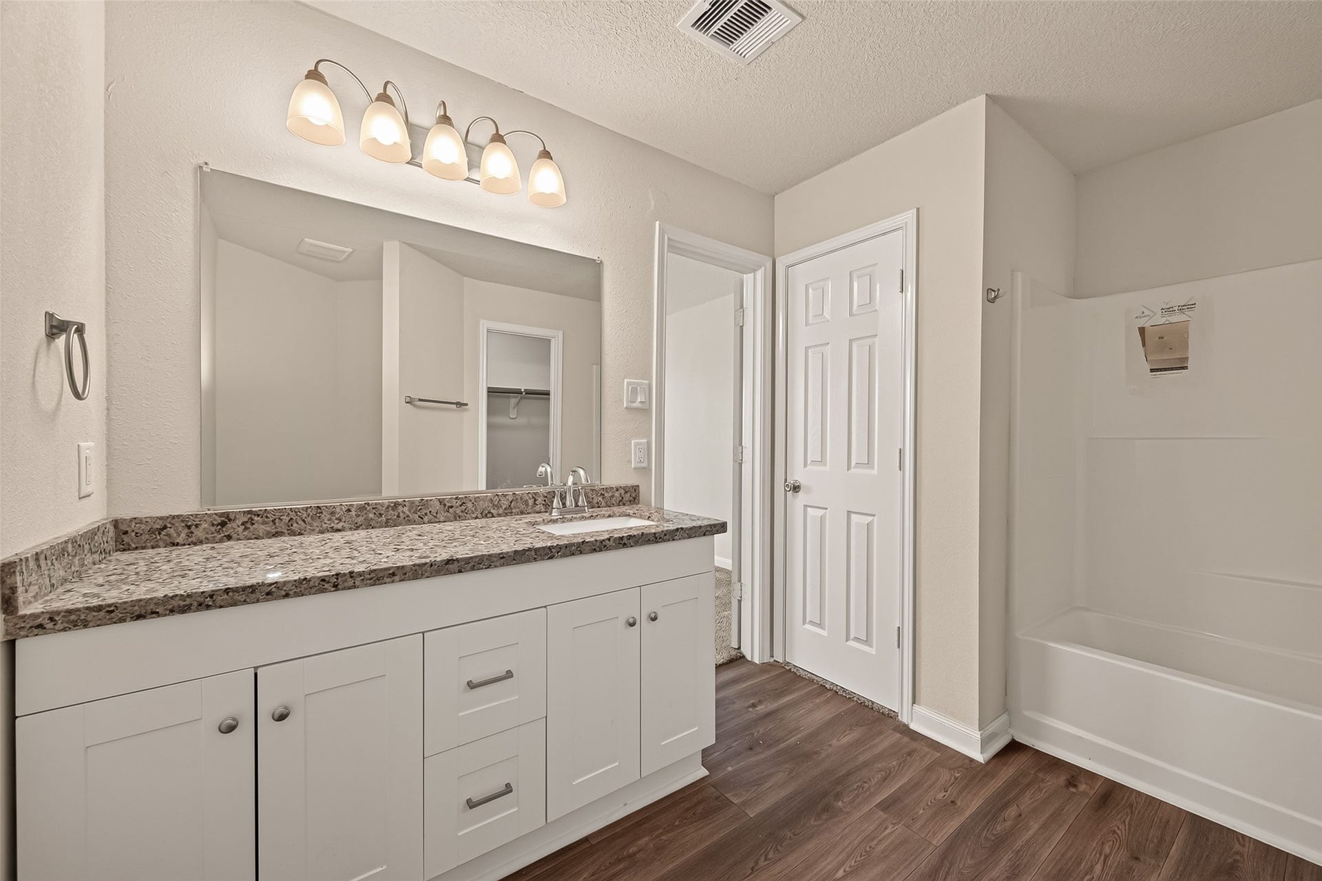 14837 Peachmeadow Lane, Channelview, TX 77530 Another view of Primary Bathroom