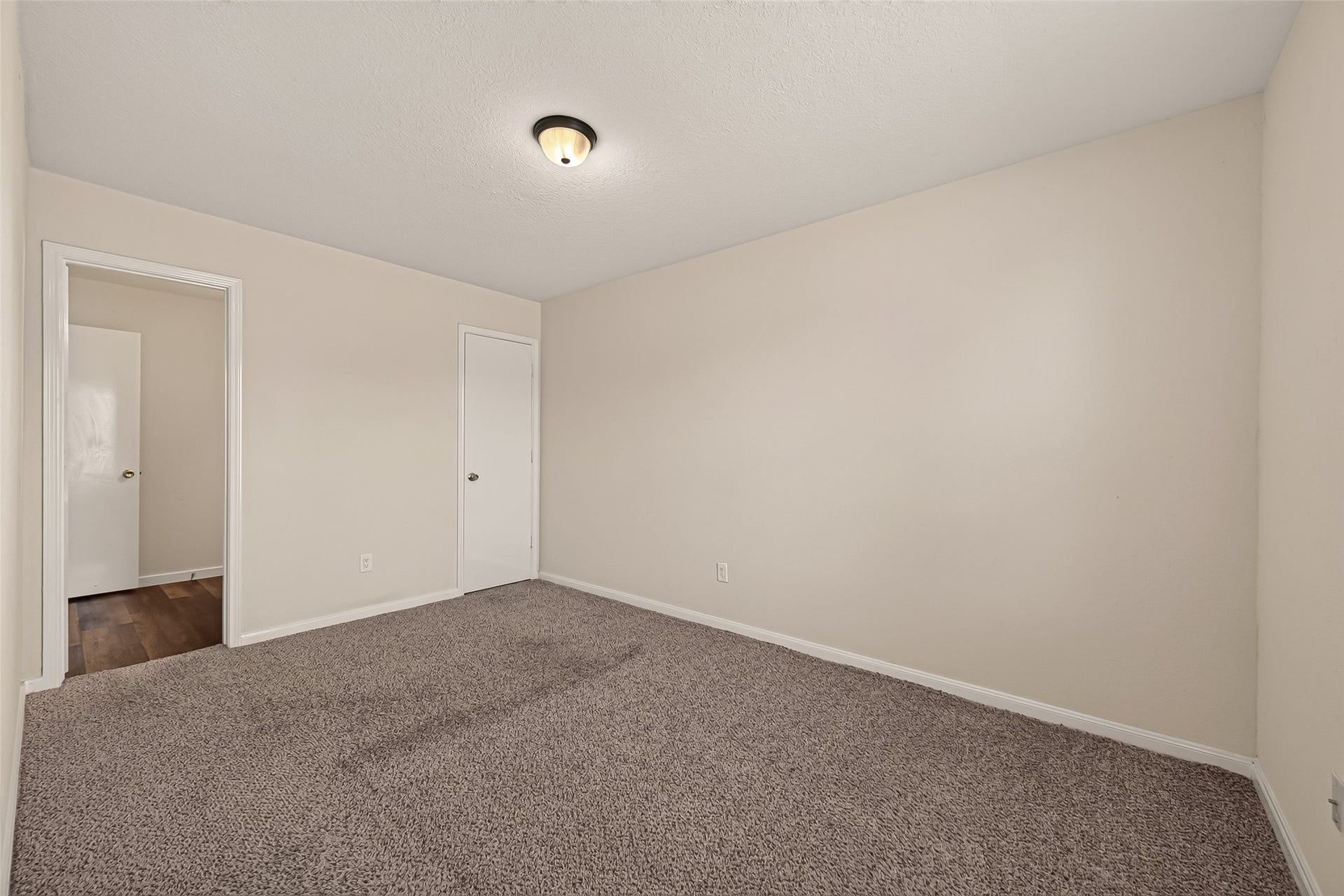 14837 Peachmeadow Lane, Channelview, TX 77530 Downstairs Bedroom