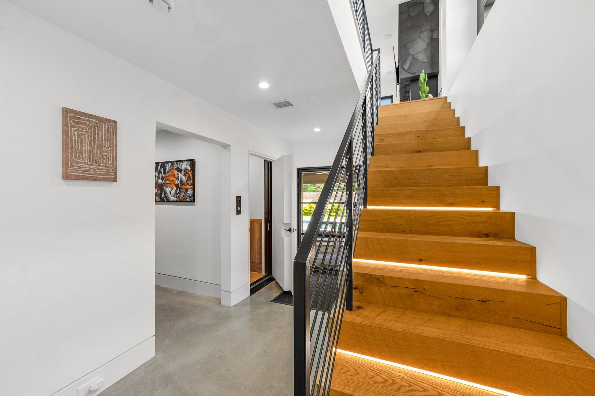 4130 Glenshire Street, Houston, TX 77025 4130 Glenshire Street, Houston, TX 77025