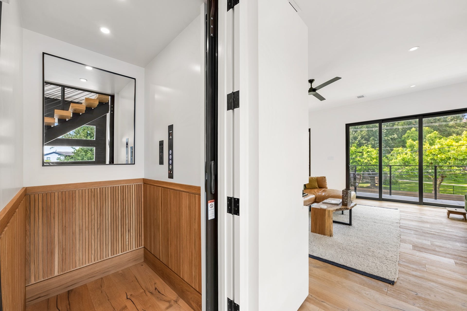 4130 Glenshire Street, Houston, TX 77025 4130 Glenshire Street, Houston, TX 77025