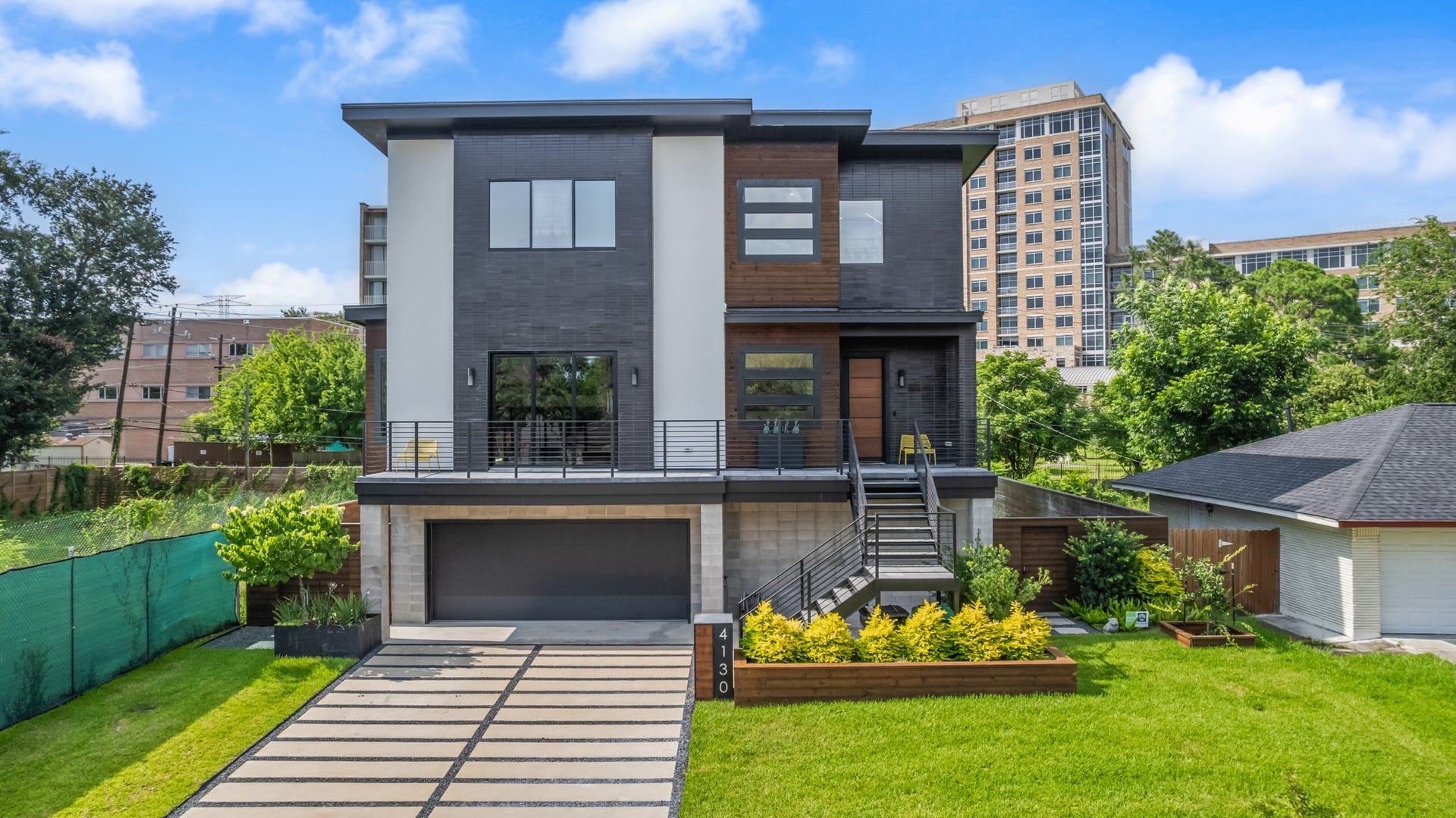 4130 Glenshire Street, Houston, TX 77025 4130 Glenshire Street, Houston, TX 77025