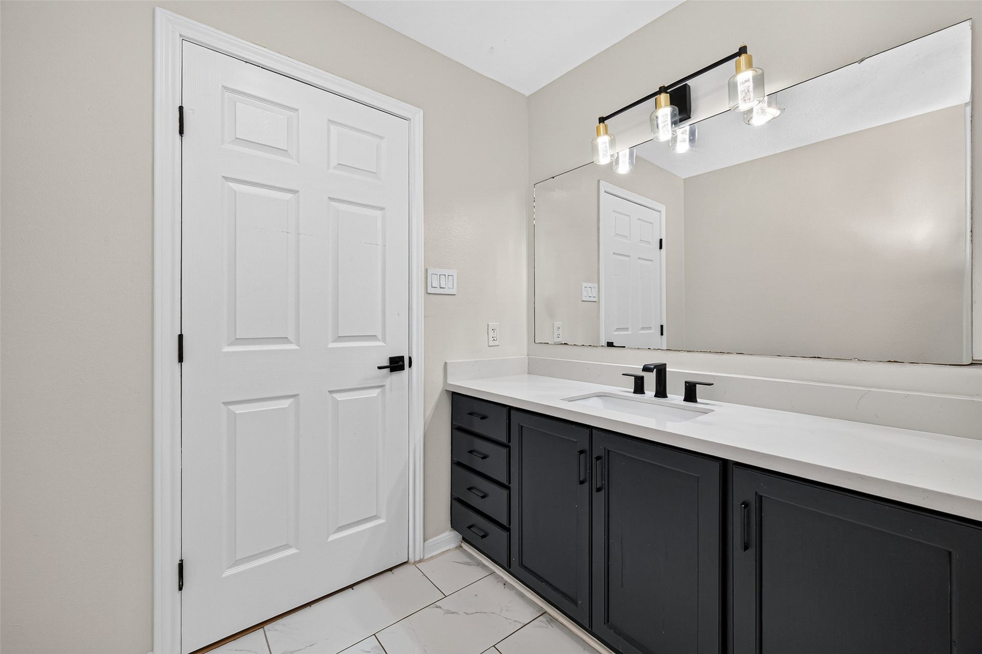 1319 Forsythe Lane, Houston, TX 77073 1319 Forsythe Lane, Houston, TX 77073