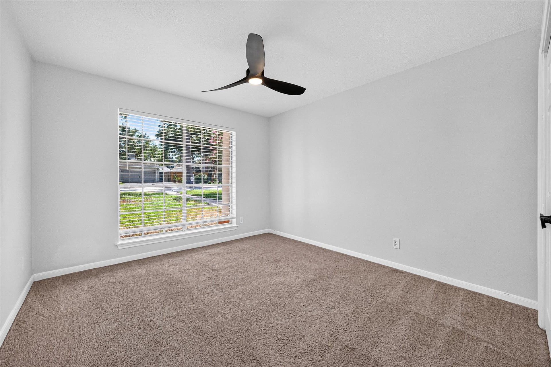 1319 Forsythe Lane, Houston, TX 77073 1319 Forsythe Lane, Houston, TX 77073