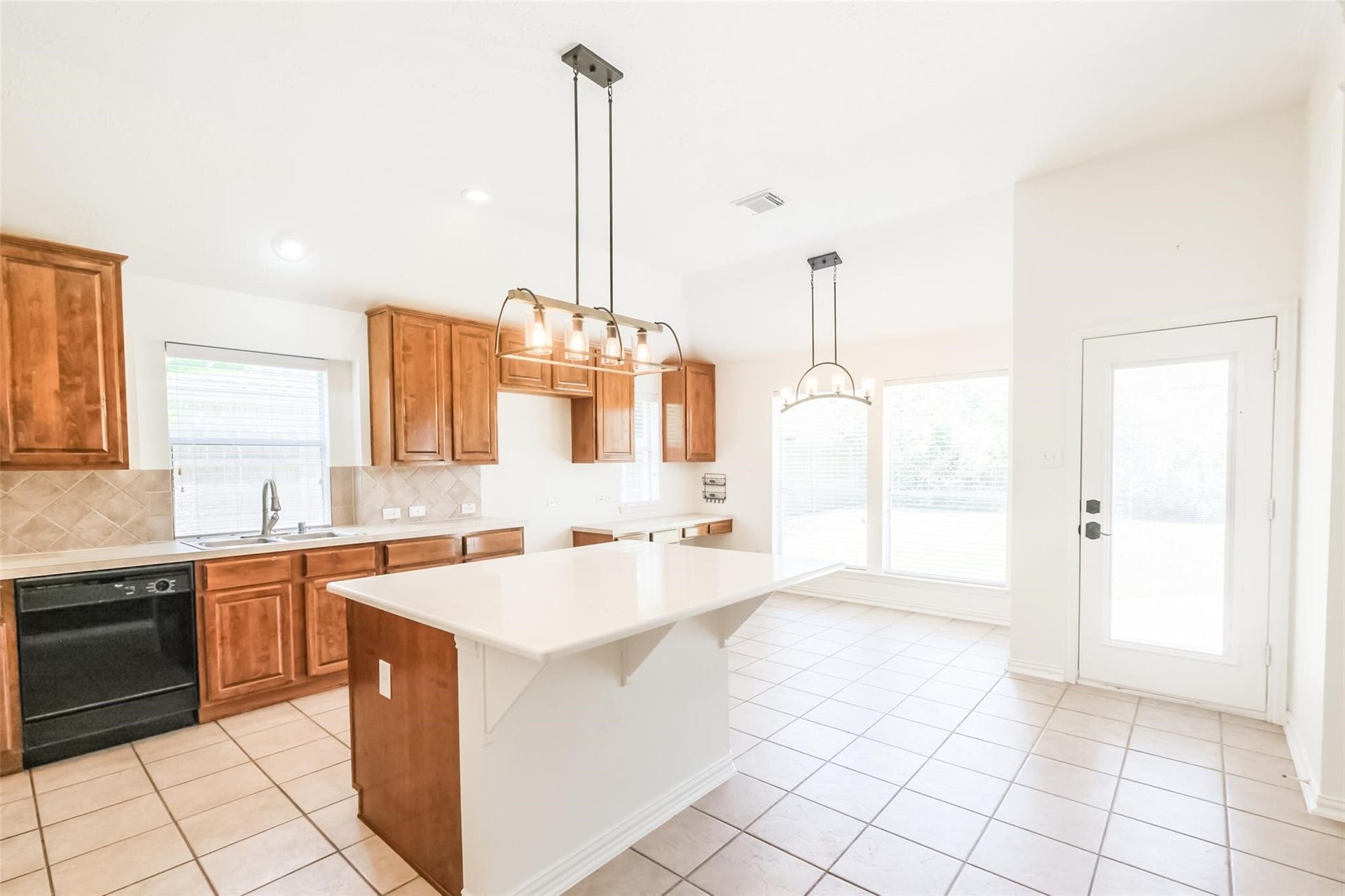 3819 Bailey Lane, Missouri City, TX 77459 3819 Bailey Lane, Missouri City, TX 77459