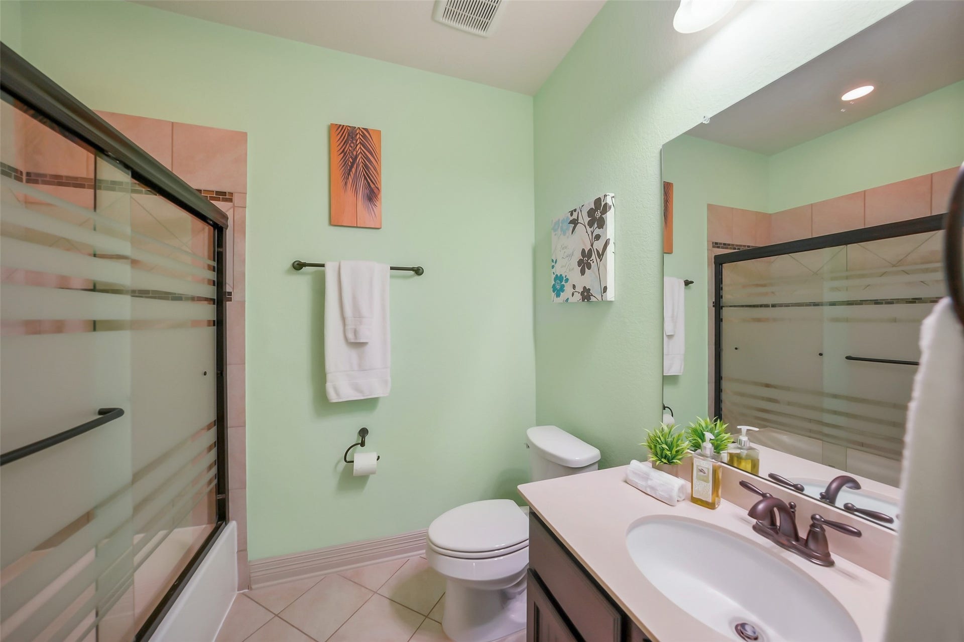 230 Lawrence Marshall Drive, Hempstead, TX 77445 Secondary bathroom featuring a spacious vanity, ample storage, and a tub/shower combination