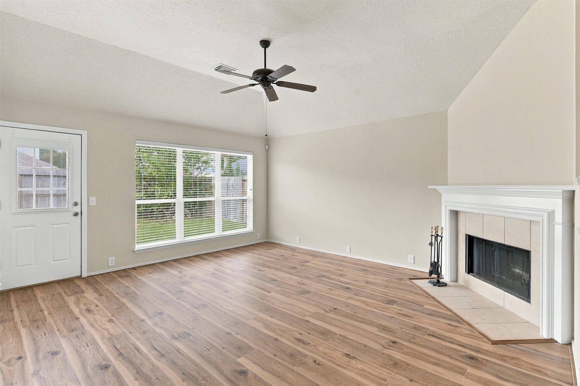 4919 Rocky Manor Lane, Katy, TX 77449 4919 Rocky Manor Lane, Katy, TX 77449