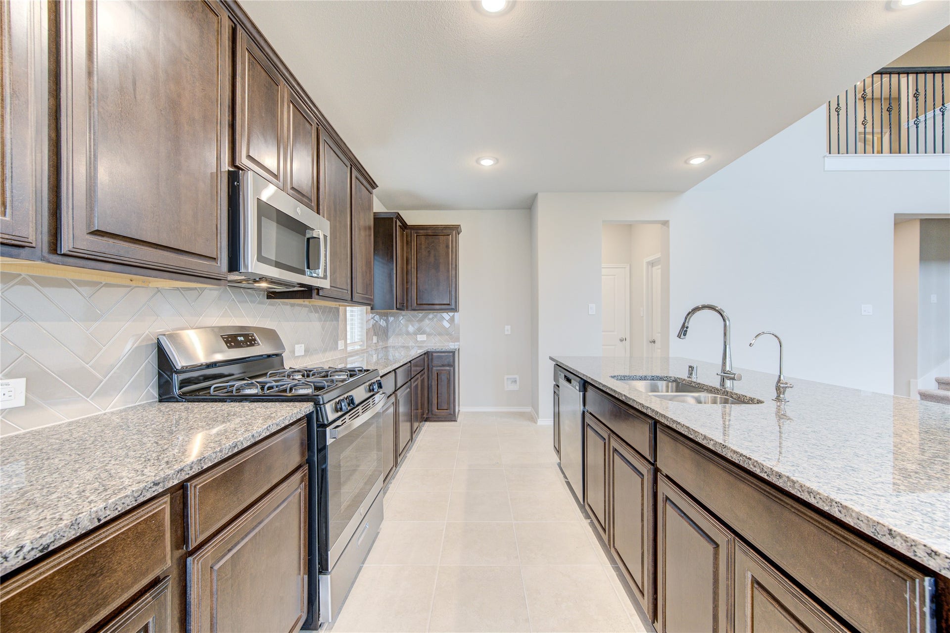 8914 Granary Gate Lane, Richmond, TX 77407