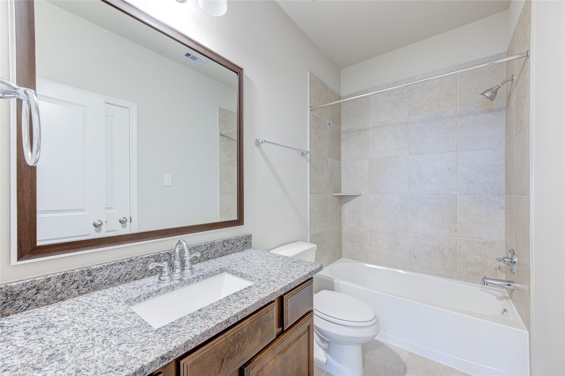 8914 Granary Gate Lane, Richmond, TX 77407