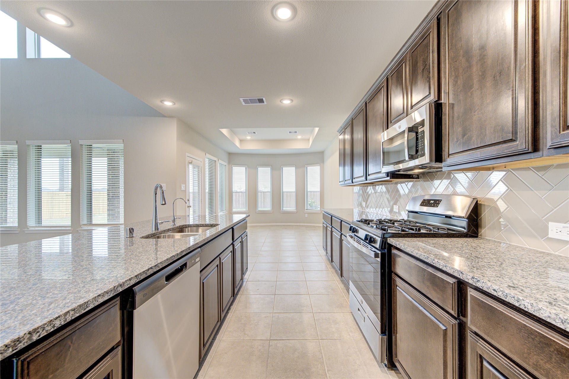 8914 Granary Gate Lane, Richmond, TX 77407