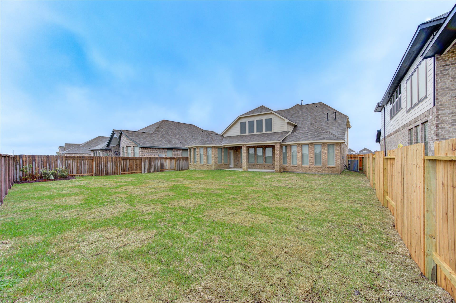 8914 Granary Gate Lane, Richmond, TX 77407