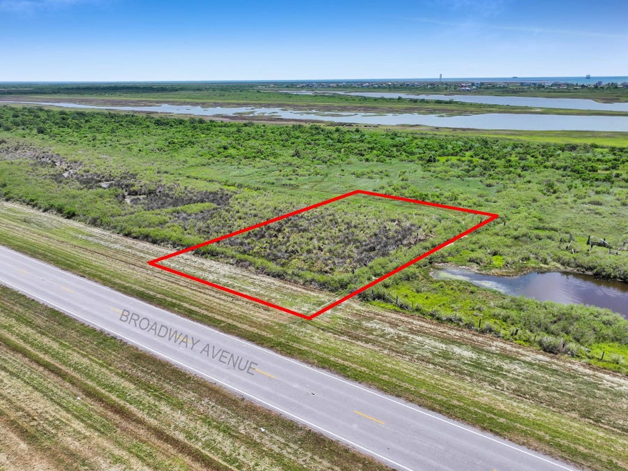 Property photo for 1326 Broadway, Port Bolivar, TX