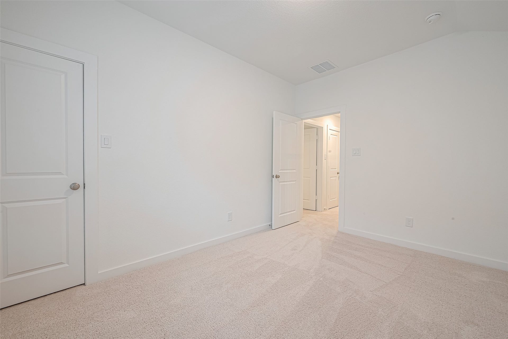 235 Sky Top Drive, Montgomery, TX 77316