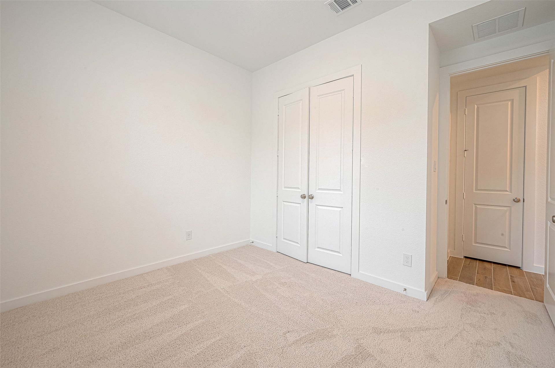 235 Sky Top Drive, Montgomery, TX 77316