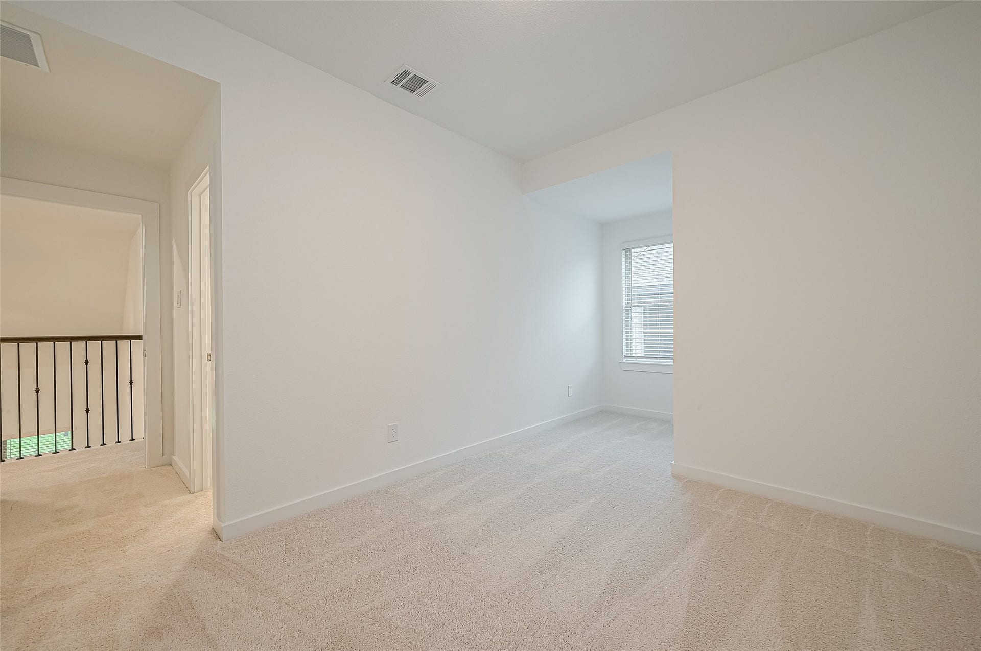 235 Sky Top Drive, Montgomery, TX 77316