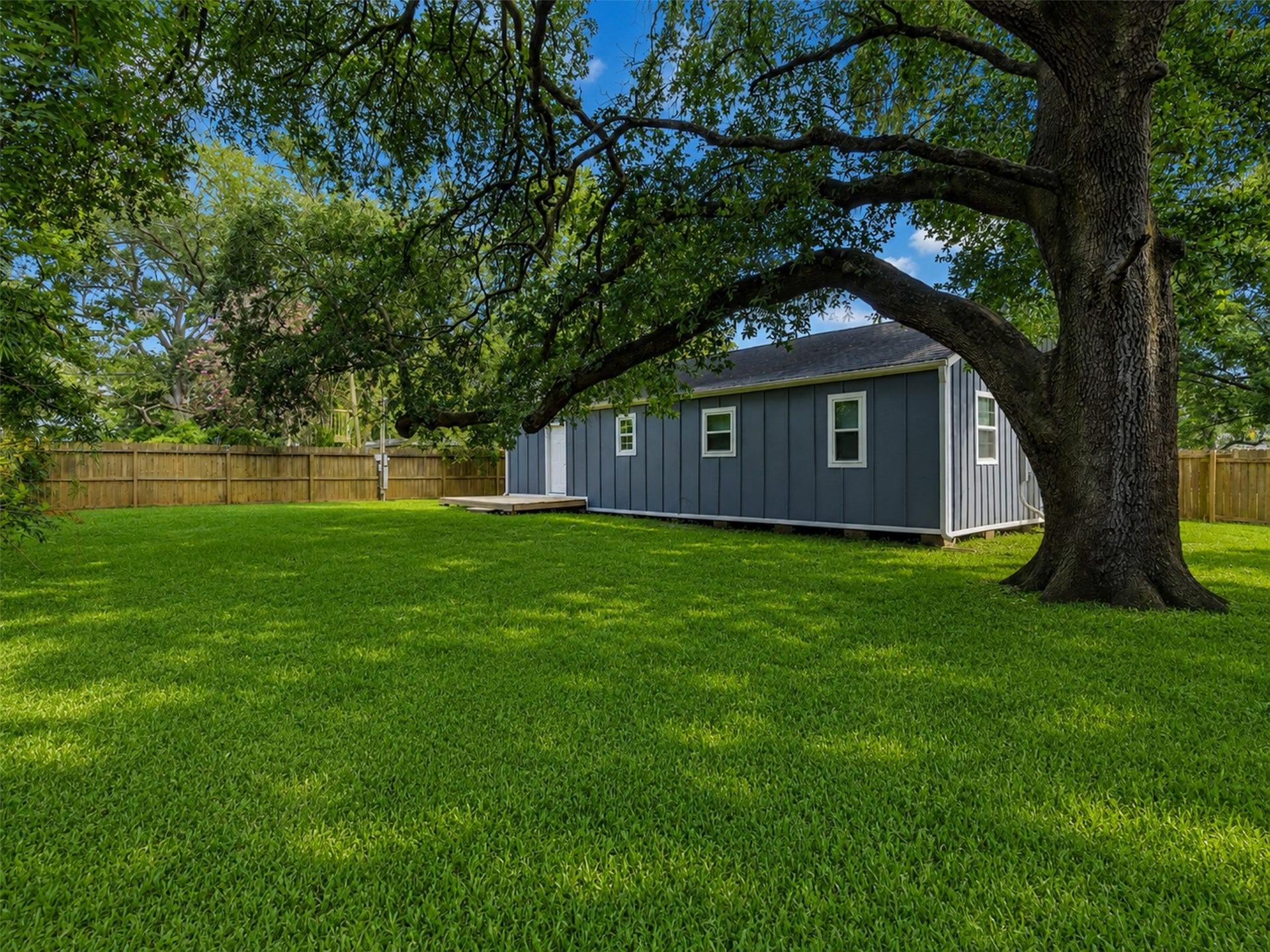 12313 23rd Street, Santa Fe, TX 77510 12313 23rd Street, Santa Fe, TX 77510
