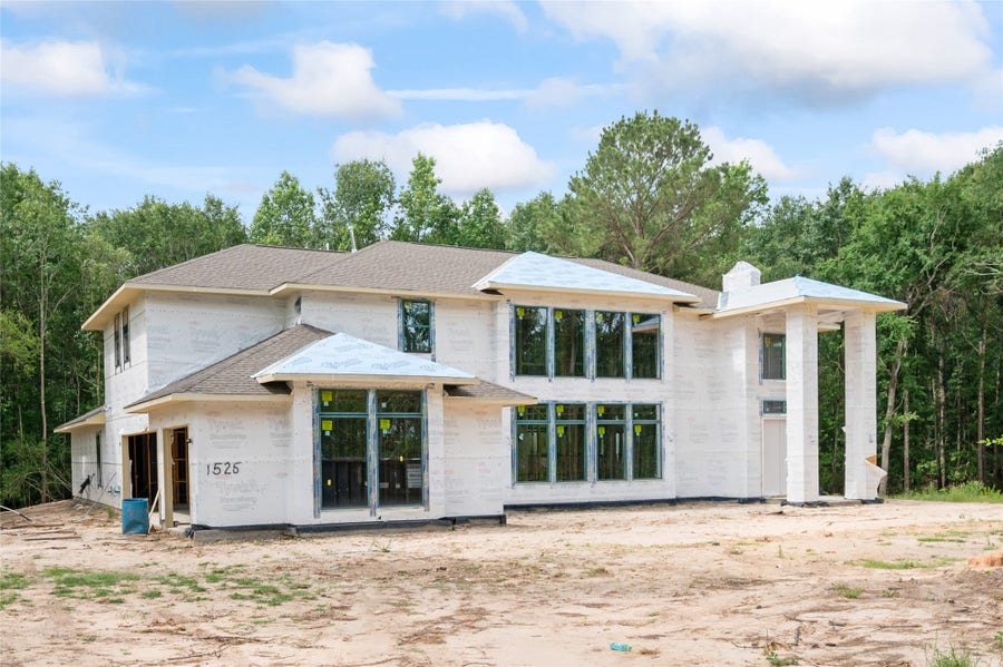 Property photo for 1525 Silver Creek Lane, Montgomery, TX