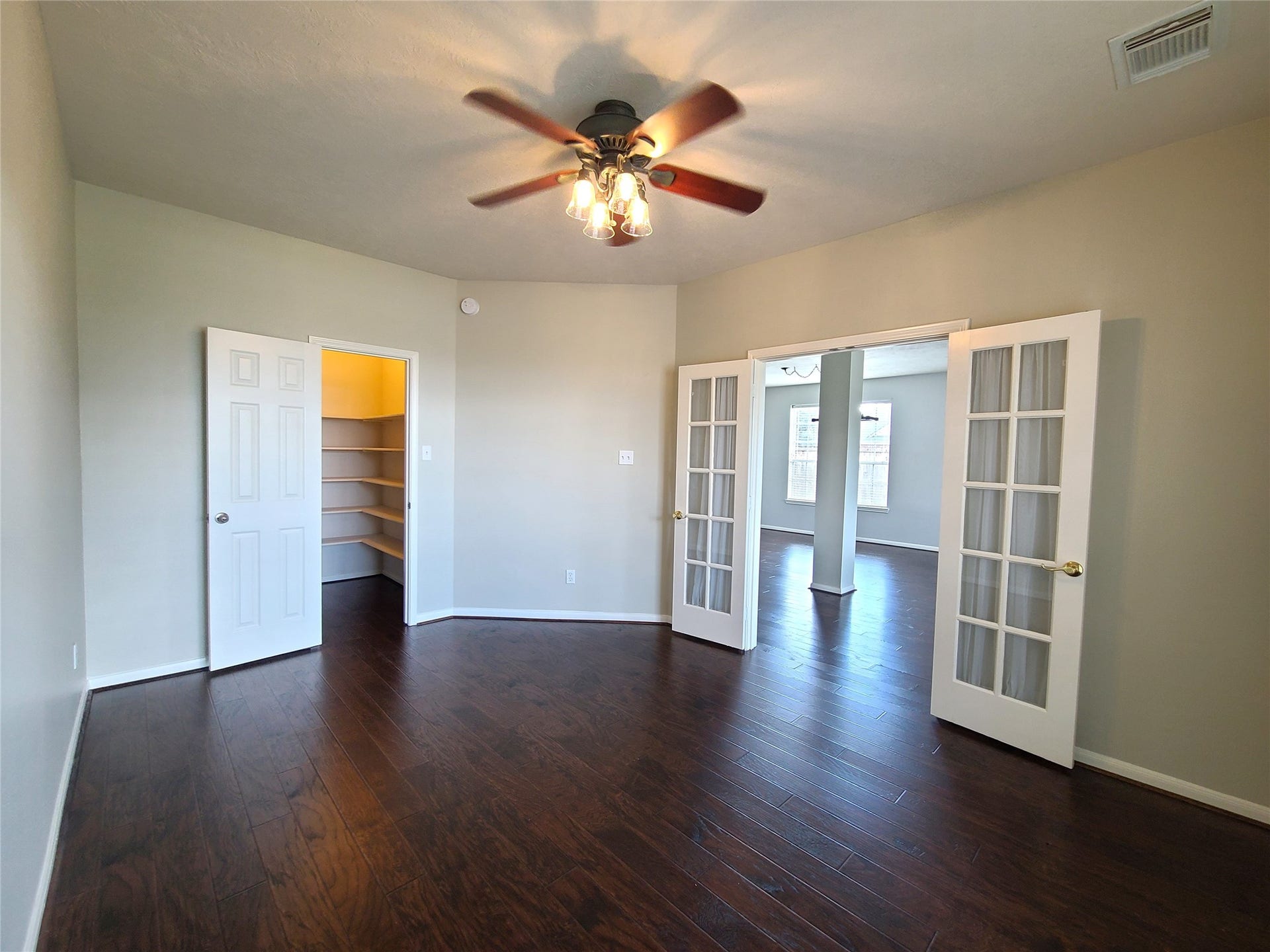 1st floor study/office with a closet, that can be used as a 6th bedroom.