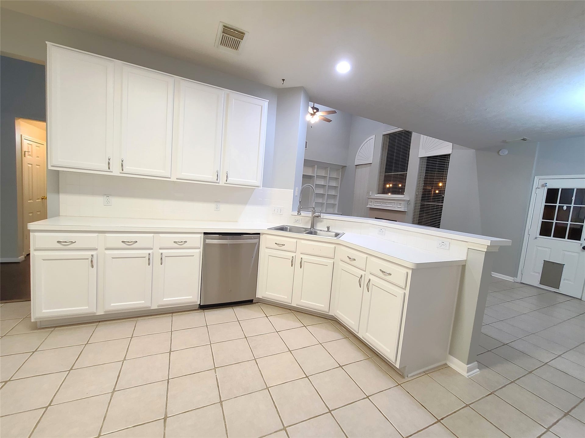 6002 N Fawnlake Drive, Katy, TX 77493