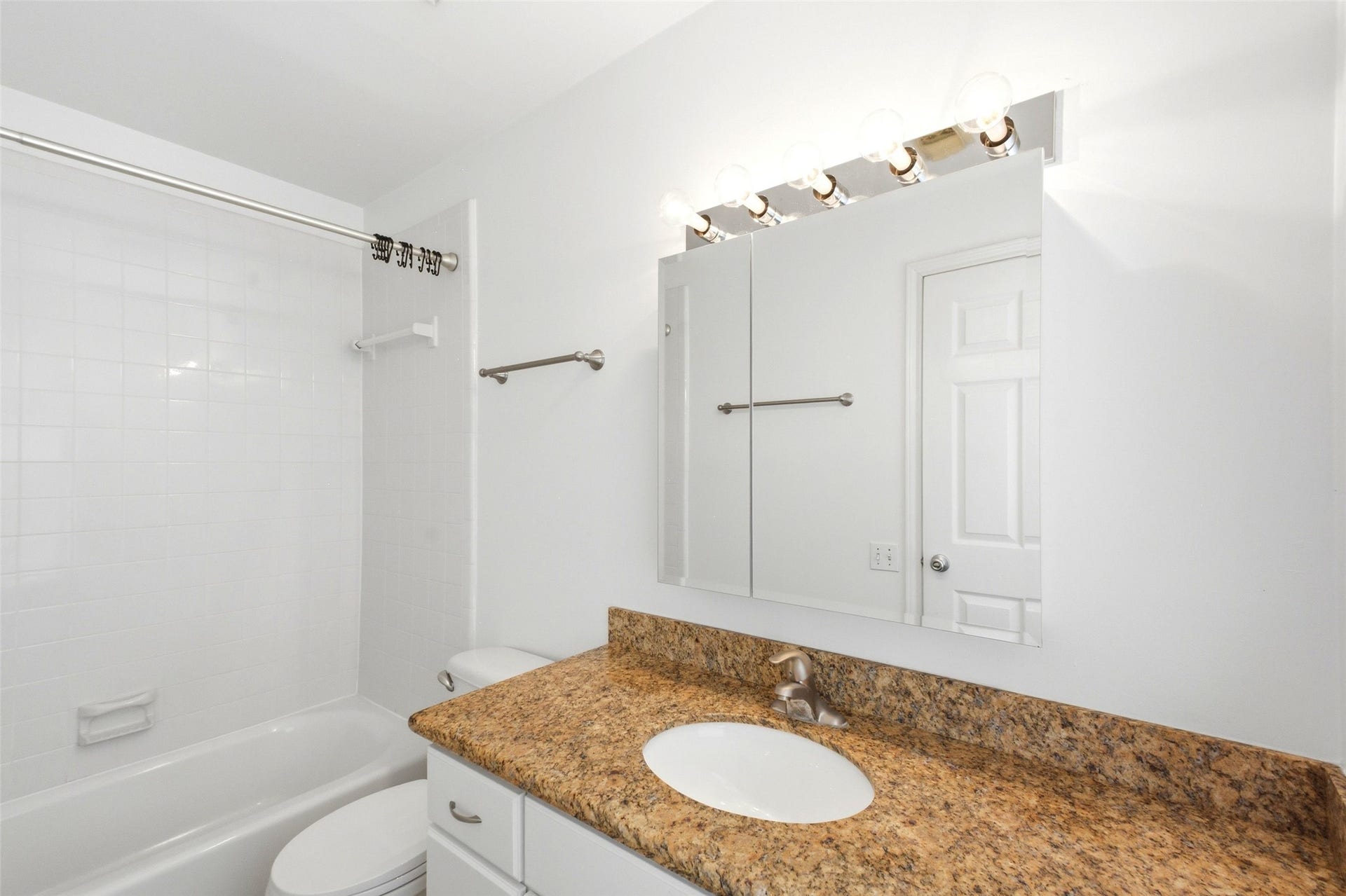 2409 North Boulevard, #A, Houston, TX 77098 2409 North Boulevard, #A, Houston, TX 77098