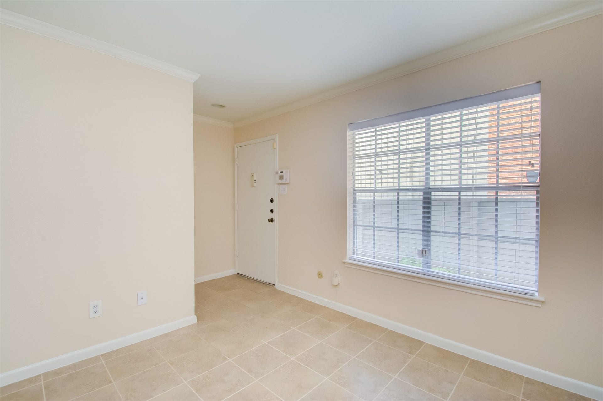 2350 Bering Drive, #71, Houston, TX 77057