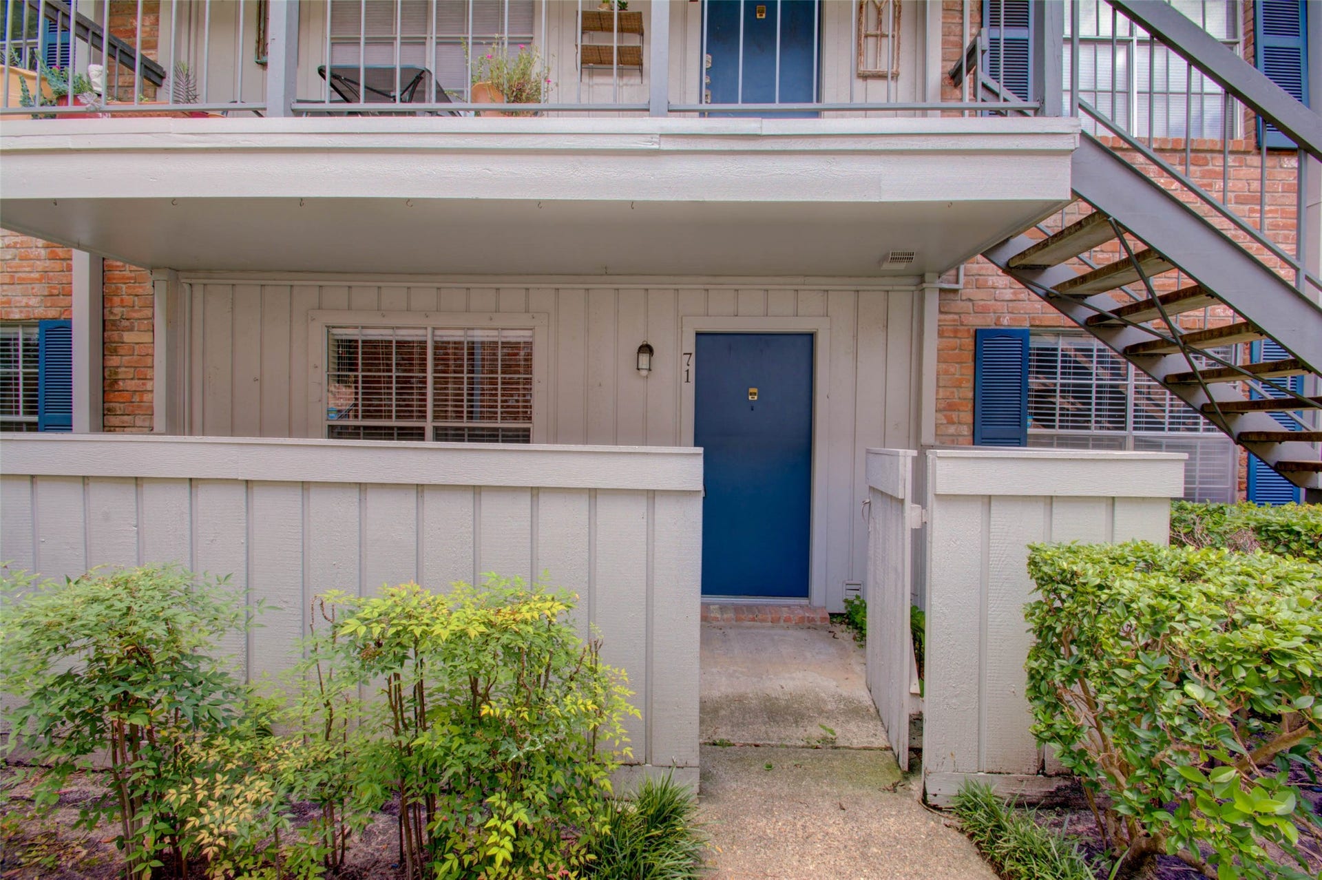 2350 Bering Drive, #71, Houston, TX 77057