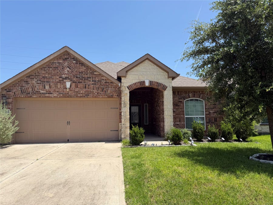 Property photo for 21102 Echo Manor Drive, Hockley, TX