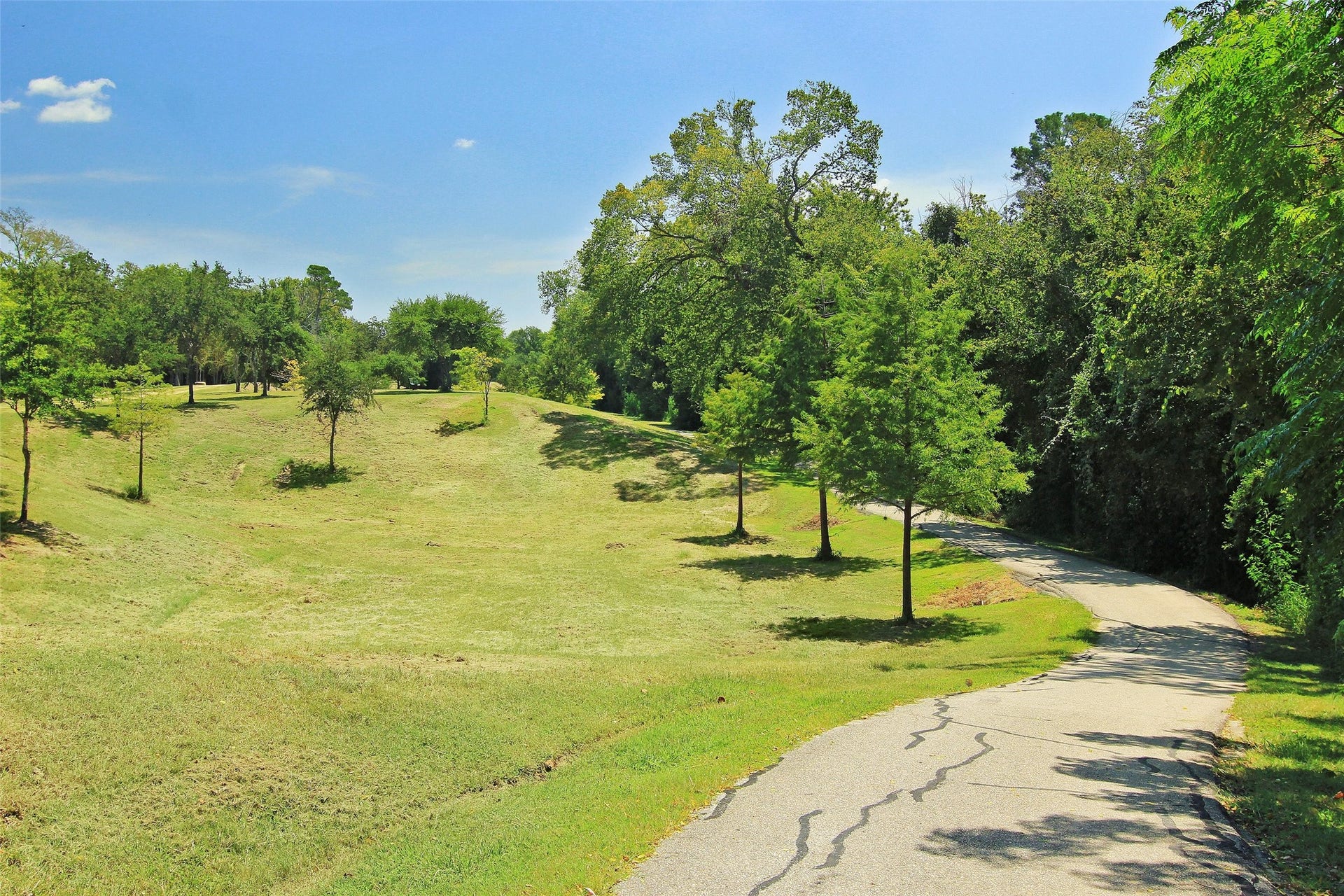13727 Camara Lane, Houston, TX 77079 13727 Camara is within walking distance to Terry Hershey Hike & Bike Trails.